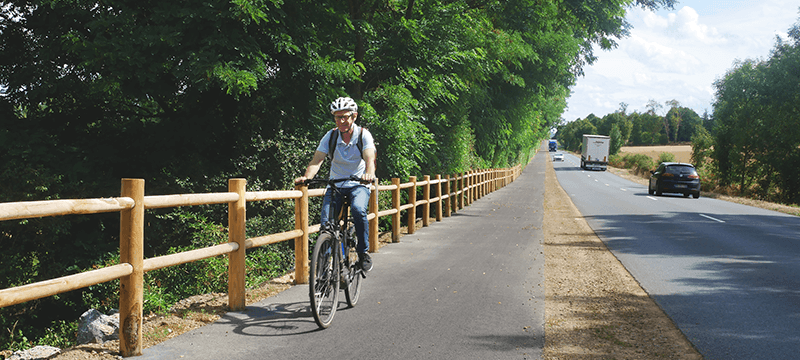 Aménagement cyclable rue du Haras à Beaupréau 